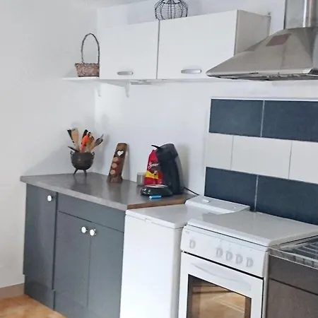 Accueillant A - 32 M² - Terrasse * Penne-dʼAgenais